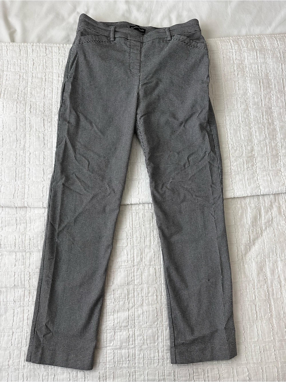 Women’s Straight Leg Houndstooth Dress Pants